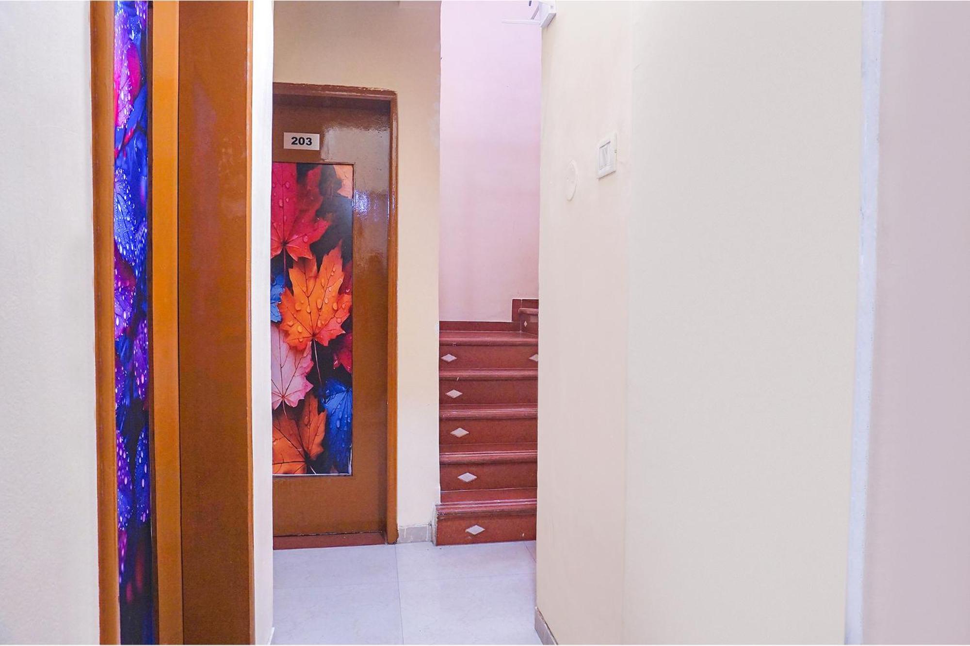 Fabhotel Falcon Inn -Behind The Dmart Baner Pune Esterno foto