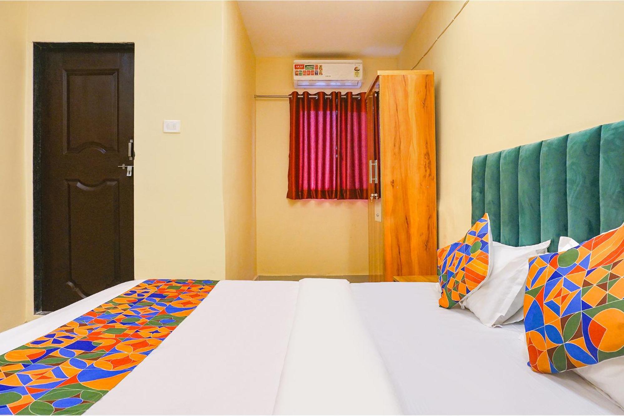 Fabhotel Falcon Inn -Behind The Dmart Baner Pune Esterno foto