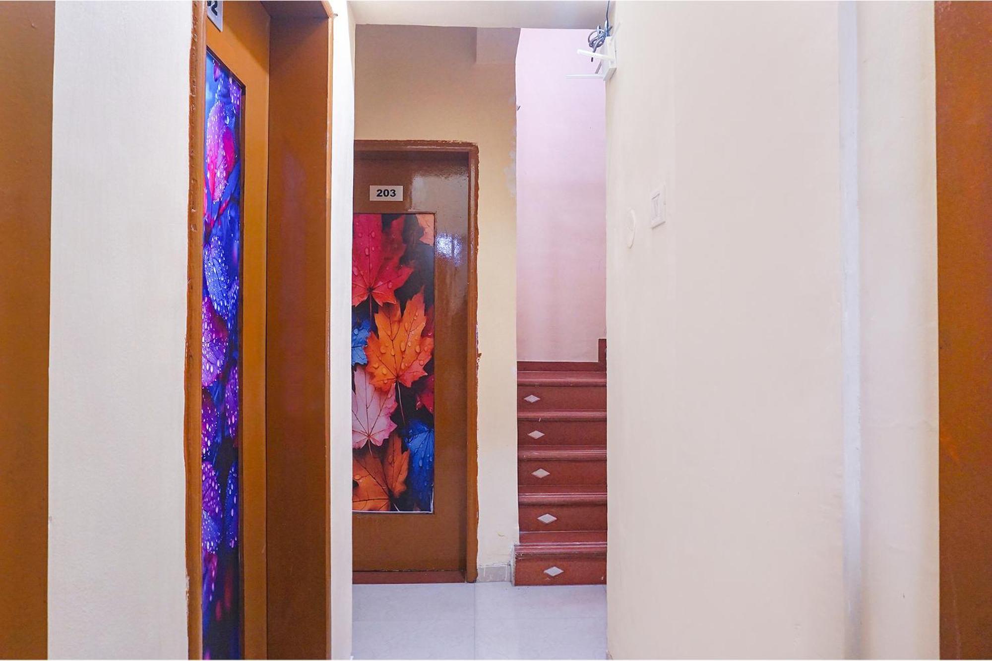 Fabhotel Falcon Inn -Behind The Dmart Baner Pune Esterno foto